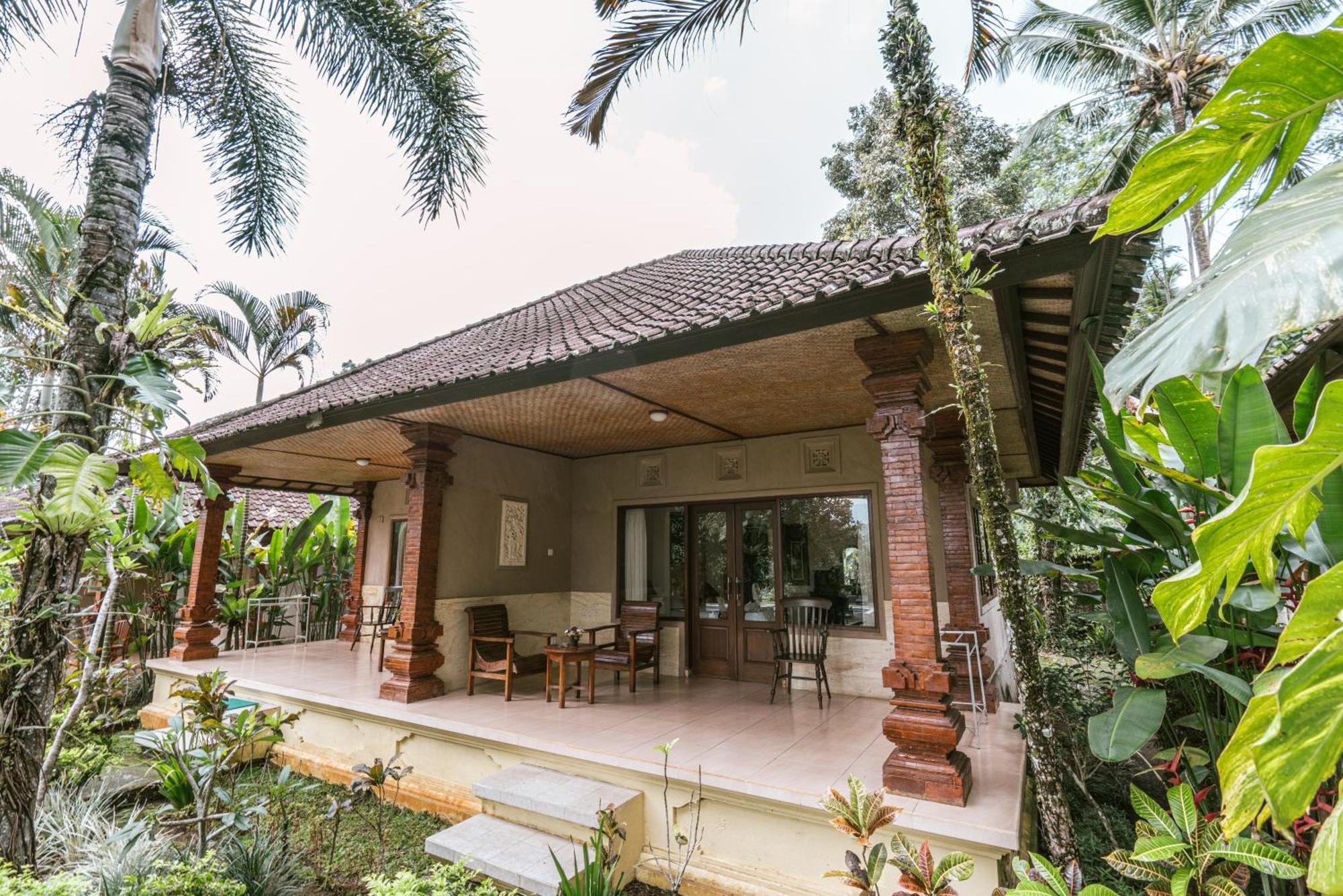 Mahagiri Resort & Restaurant Menanga Экстерьер фото