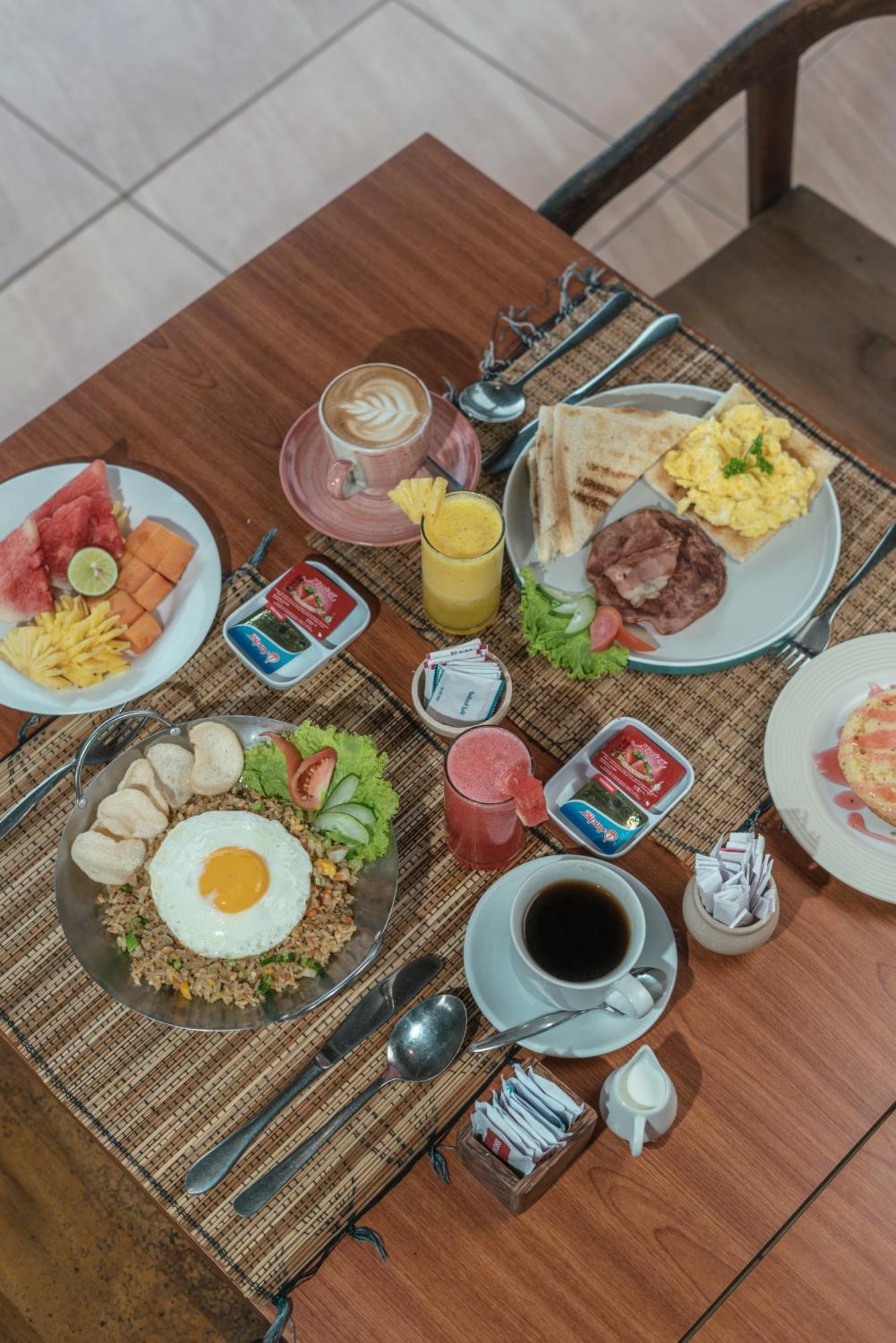 Mahagiri Resort & Restaurant Menanga Экстерьер фото